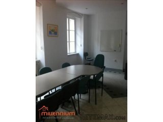 POSLOVNI PROSTOR, RIJEKA, CENTAR, 137m2, 4SKL, UREĐEN