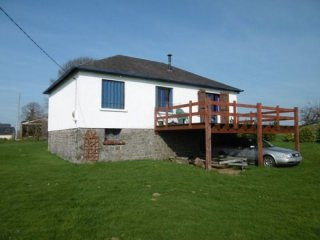 Traditional Detached House with Garden
