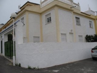 3 Bedrooms - Semi Detached - Alicante -..