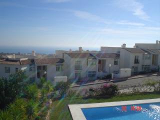 2 Bed Apartment for sale in Calahonda