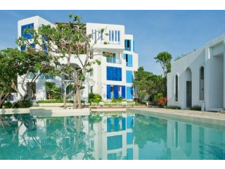 Beautiful 1 Bed Beachfront Condo At..