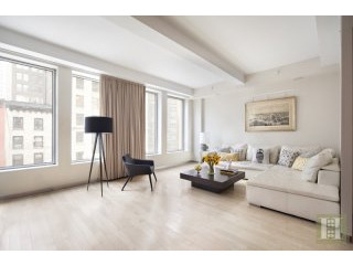 3 bedroom Apartment For Sale: 158 WEST..