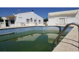 Beautiful 4 Bedroom Country House For..