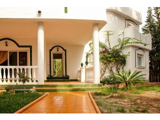 4 Bedrooms - Villas - Malaga - For Sale