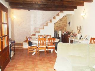 2 Bedrooms - House - Islas Baleares -..