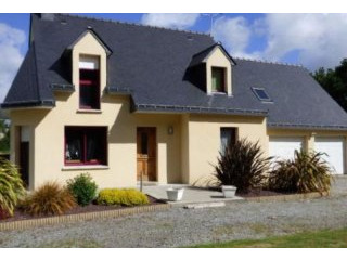 Superb Quailty Detached House and Garden