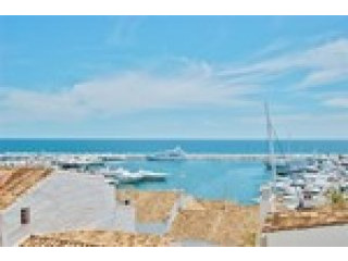 Apartment For Sale In Puerto Banus..