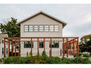 Commercial Property For Sale: Rhode..