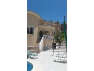 3 Bedrooms - Villa - Alicante - For Sale