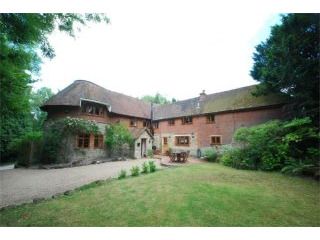 5 Bedroom Detached House
