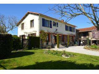 Large country property with beautiful..