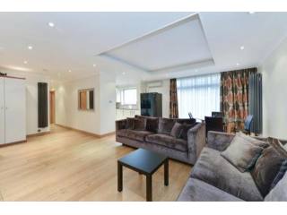 2 Bedrooms - Apartment - London - For..