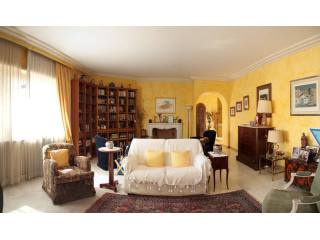 3 Bedrooms - Attic - For Sale