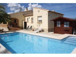 3 Bedrooms - Villa - Alicante - For Sale