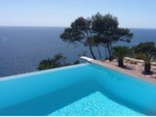 3 Bedrooms - Duplex - For Sale