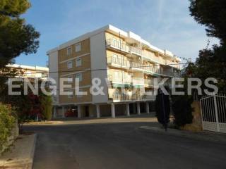 APARTMENT NEAR THE BEACH. IN PUNTA PRIMA