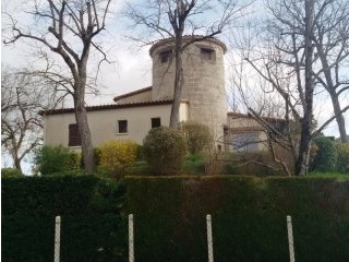 Well Renovated Stone House With Garde..