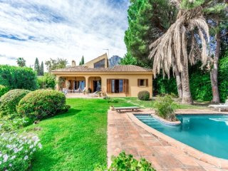 2 Bedroom Villa For Sale Situated In..