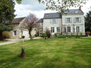 4 bedroom Character For Sale: 86100..