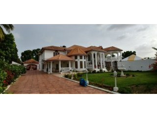 Two storey Building for Sale in Couva