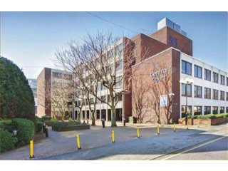 Central Court, Knoll Rise, Orpington..