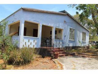 3 bedroom Property For Sale: Tara..