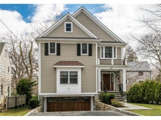 5 bedroom House For Sale: 657 Forest..
