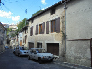 Perigord Vert : Town House With 3..