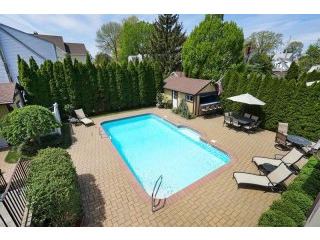 5 bedroom House For Sale: 400 Beach..