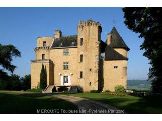 15 bedroom Castle For Sale: 46000 LOT