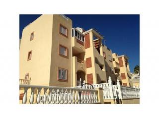 REDUCED TO SELL 2 BEDROOM APARTMENT