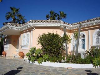 VILLA FOR SALE IN ELVIRIA
