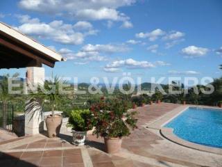Finca in absolute dream location with..