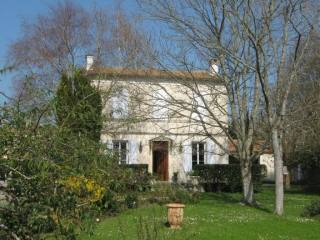 Property with gite in Chaillevette..