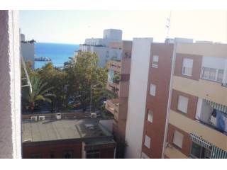 Apartment - A must see bargain! 3 bed..