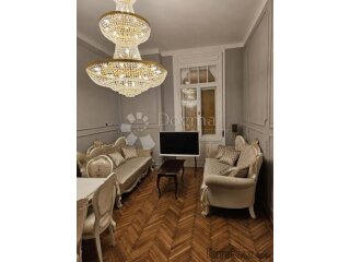 Novonamješten 2S+DB, Centar-najam