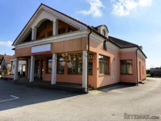 Prostrana poslovna zgrada - idealna za restoran, trgovinu i