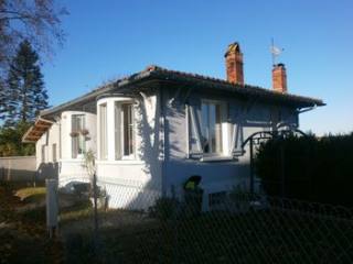 Renovated House With Garden
