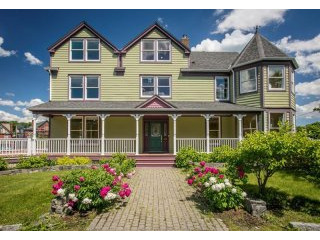 4 bedroom House For Sale: 2 Northern..