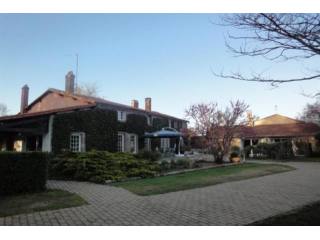 7 bedroom Village House For Sale: 79200..