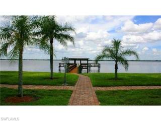 1 bedroom Condominium For Sale: Fort..