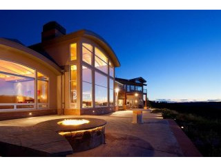 5 bedroom House For Sale: 1933 Deer..