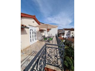 Stan 122m2 Rovinj- blizina plaže Kuvi