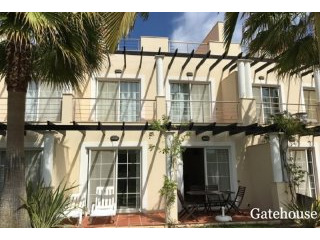 3+1 Beds Townhouse For Sale In Vila Sol..
