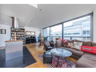 Goswell Road, Clerkenwell, London EC1V