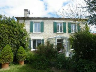 5 Bedrooms - House - Poitou-Charentes..