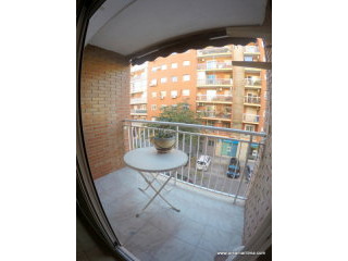 Flat for sale in the beach area of La..
