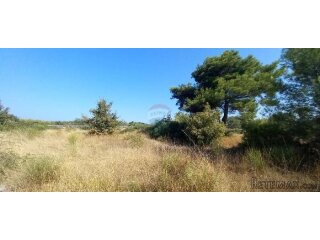 Istra, Peroj, negrađevinska parcela u blizini mora