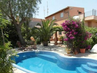Country House La Murada, Great for Bed..