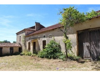 Ref 28140 : Ensemble À Renover!!